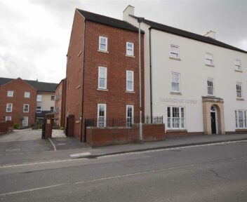 Preview image for 27 Bainbridge Court, Kilwardby Street, Ashby De La Zouch, Leicestershire, LE65 2FW