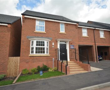 Preview image for 43 Sorrel Close, Uttoxeter, Uttoxeter, ST14 8UP