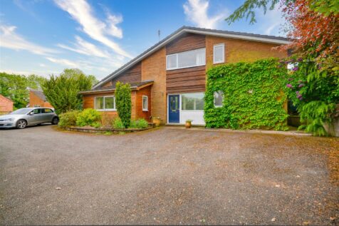 Preview image for Threefields, Church Lane, Marchington, Uttoxeter, ST14 8LJ