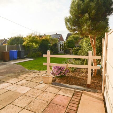 79 Church Road, Stretton, Burton Upon Trent, Derbyshire, DE13 0HE Gallery image 17