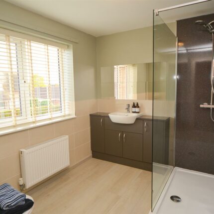 79 Church Road, Stretton, Burton Upon Trent, Derbyshire, DE13 0HE Gallery image 11