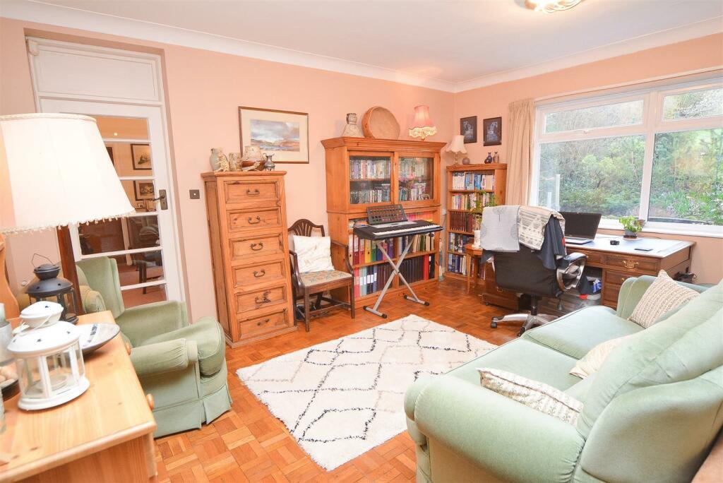 Albury Lodge, 141, Ashby Road, Burton Upon Trent, Staffordshire, DE15