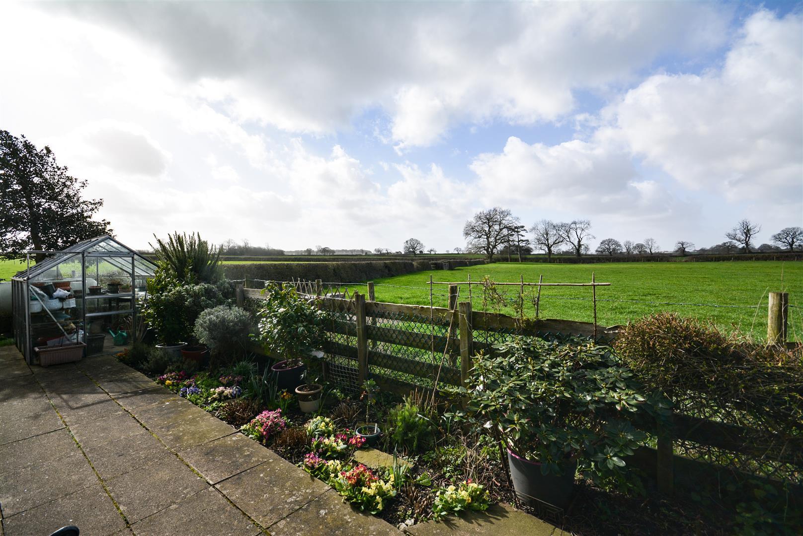 Villa Cottage, Anslow Road, Hanbury, BurtonOnTrent, DE13 8TU