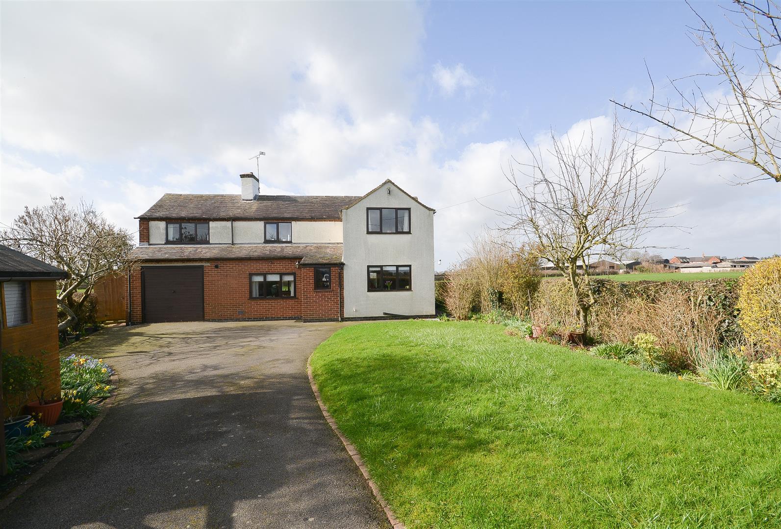 Villa Cottage, Anslow Road, Hanbury, BurtonOnTrent, DE13 8TU