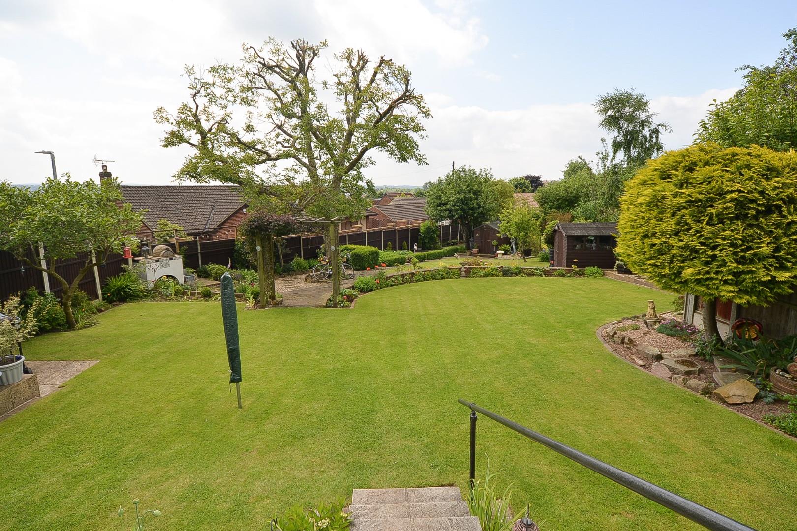 73 Field Lane, BurtonOnTrent, DE13 0NJ Scargill Mann