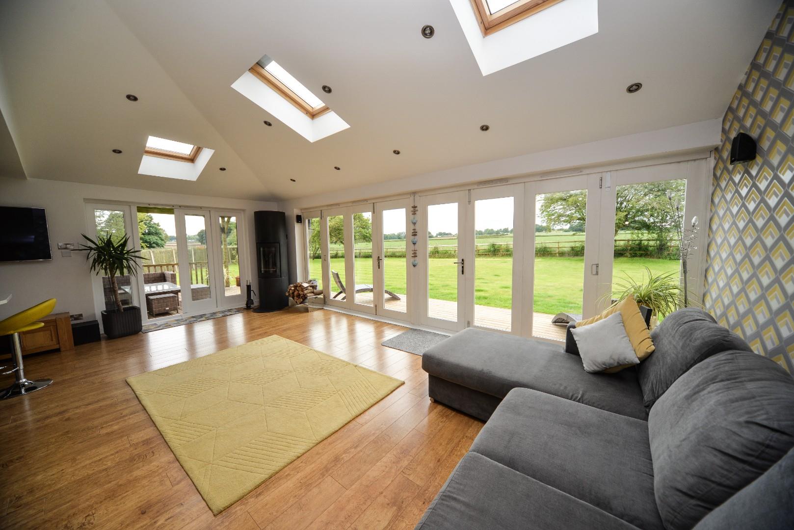 25 The Lawns, Rolleston On Dove, Burton Upon Trent, DE13 9DA Scargill