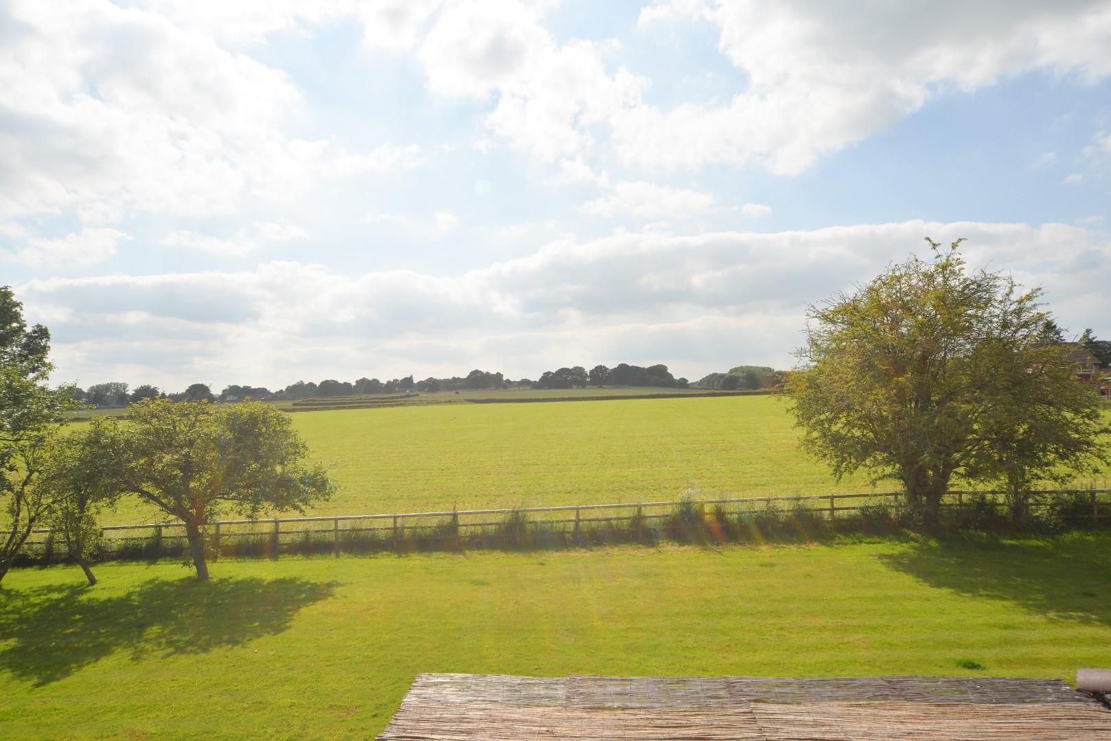 25 The Lawns, Rolleston On Dove, Burton Upon Trent, DE13 9DA Scargill