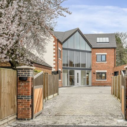 Willow House, Castle Way, Willington, Derby, DE65 6BT Gallery image 1