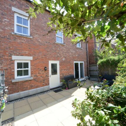 7 Bluebell Way, Tutbury, Burton-On-Trent, DE13 9LJ Gallery image 22