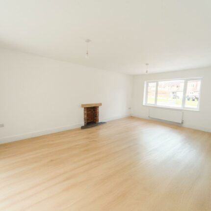 Lyndhurst, Rose Tree Lane, Newhall, Swadlincote, DE11 0LN Gallery image 12