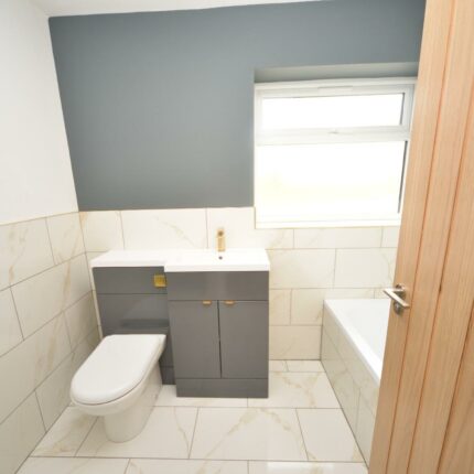 Lyndhurst, Rose Tree Lane, Newhall, Swadlincote, DE11 0LN Gallery image 8