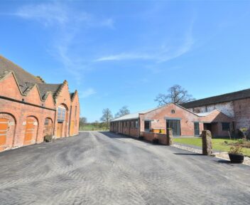 Preview image for 1 The Courtyard, Longford Hall Farm, Longford, Derbyshire, DE6 3DS