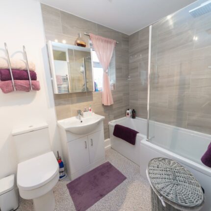 2 The Fletches, Stretton, Burton-On-Trent, DE13 0XX Gallery image 18
