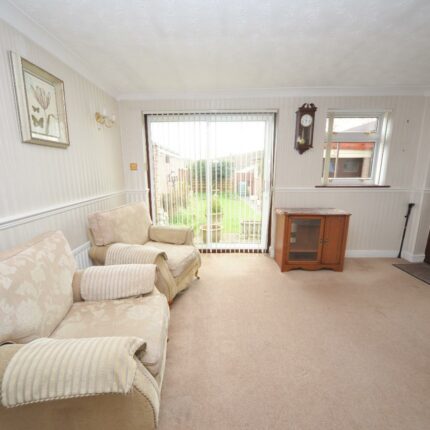 4 Hillcrest, Tutbury, Burton upon Trent, DE13 9JD Gallery image 4