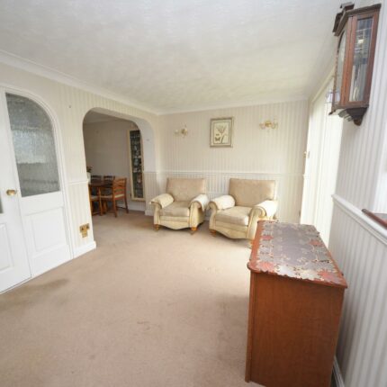 4 Hillcrest, Tutbury, Burton upon Trent, DE13 9JD Gallery image 5