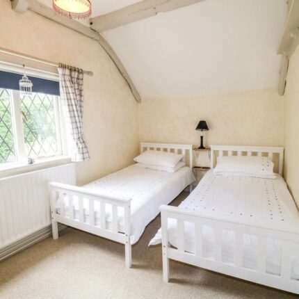 The White Cottage, 70, Ashby Road East, Bretby, Burton-On-Trent, DE15 0PT Gallery image 17