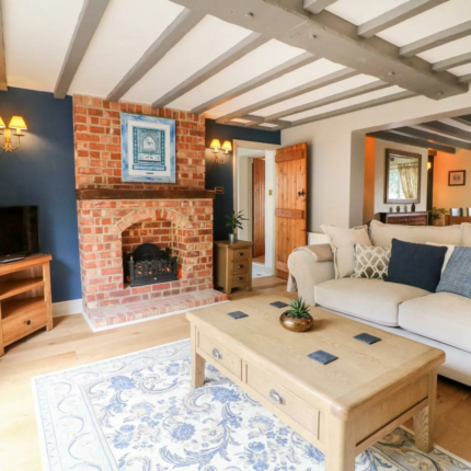 The White Cottage, 70, Ashby Road East, Bretby, Burton-On-Trent, DE15 0PT Gallery image 7