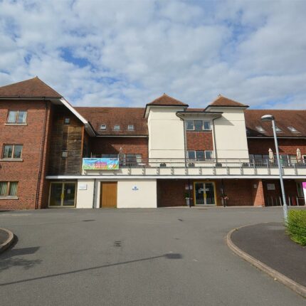 Apt 22, Barton Mews, Short Lane, Barton Under Needwood, Burton-On-Trent, DE13 8LT Gallery image 1