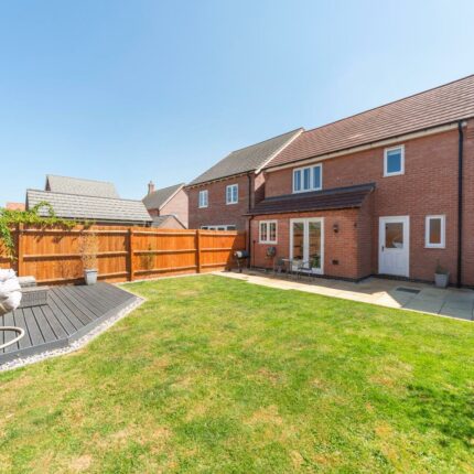 11 Poplar Gardens, Burton-On-Trent, DE13 0UE Gallery image 21