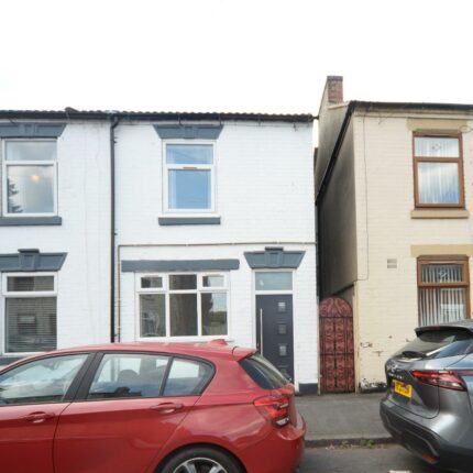 13 Victoria Street, Burton-On-Trent, DE14 2LP Gallery image 1