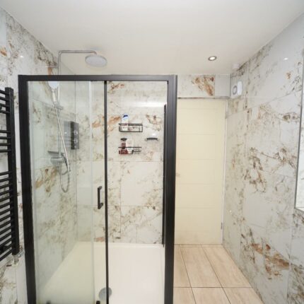 13 Victoria Street, Burton-On-Trent, DE14 2LP Gallery image 6