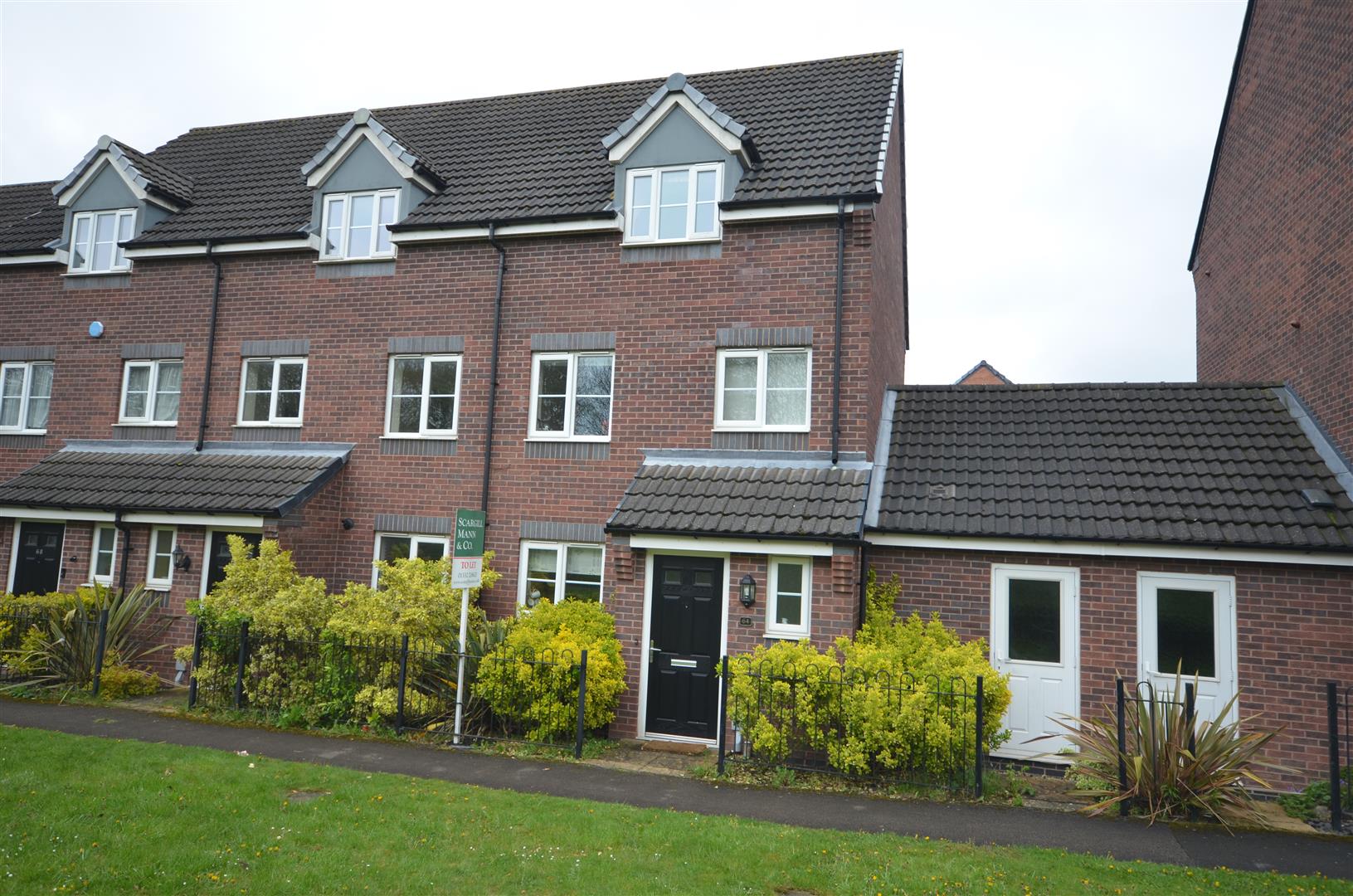 64 College Green Walk, Mickleover, Derby, DE3 9DW Banner