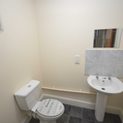 Flat 3, 21, Woods Lane, Derby, Derby, DE22 3UA Gallery image 4