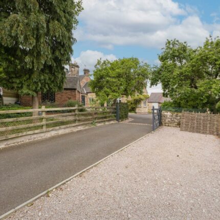 The Old Stables, Chevin Road, Belper, Derbyshire, DE56 2UN Gallery image 36