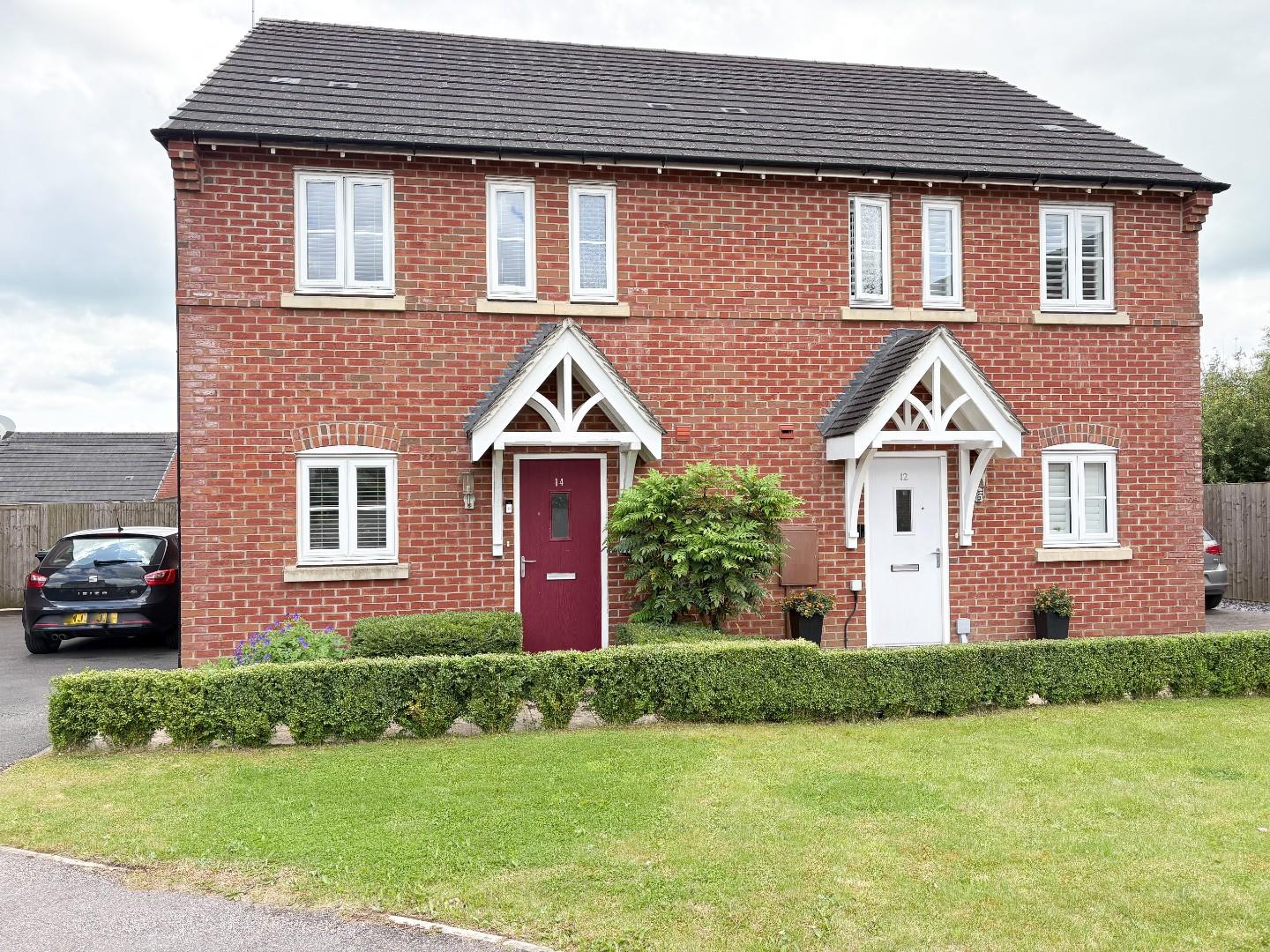 14 Tutbury Hollow, Ashbourne, DE6 1TD Banner