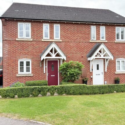 14 Tutbury Hollow, Ashbourne, DE6 1TD Gallery image 1