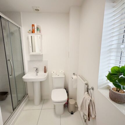 14 Tutbury Hollow, Ashbourne, DE6 1TD Gallery image 10