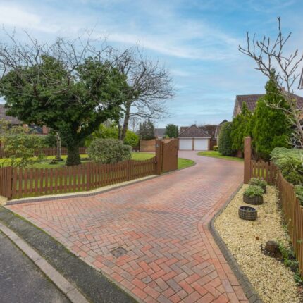 2 Saxon Croft, Repton, DE65 6FY Gallery image 2