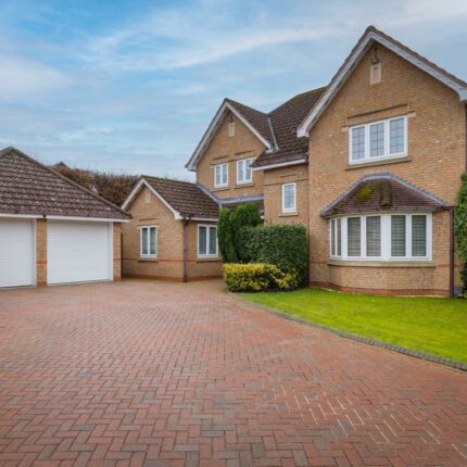 2 Saxon Croft, Repton, DE65 6FY Gallery image 1