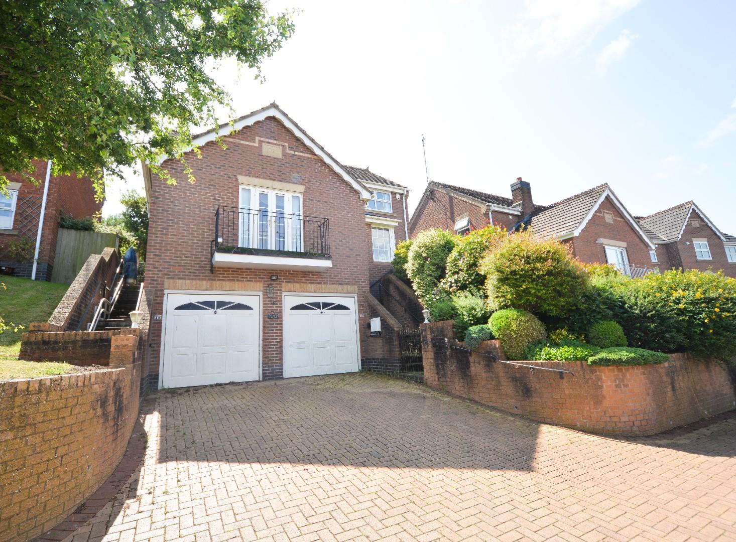 40 Greenvale Close, Burton upon Trent, DE15 9HJ Banner