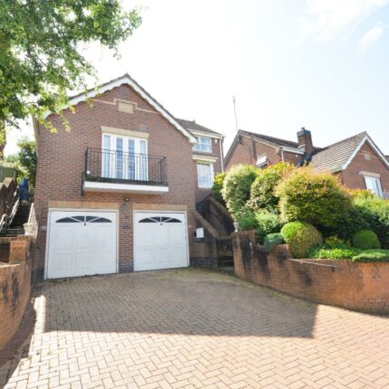 40 Greenvale Close, Burton upon Trent, DE15 9HJ Gallery image 1