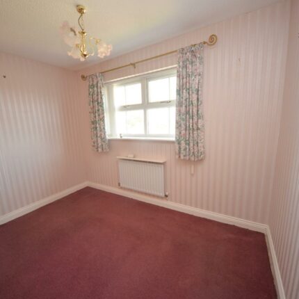 40 Greenvale Close, Burton upon Trent, DE15 9HJ Gallery image 16