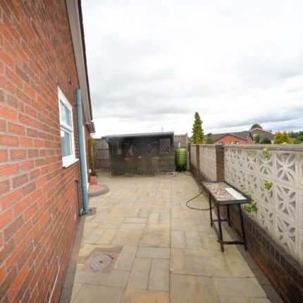 24 Elwyn Close, Stretton, Burton-On-Trent, DE13 0BG Gallery image 20