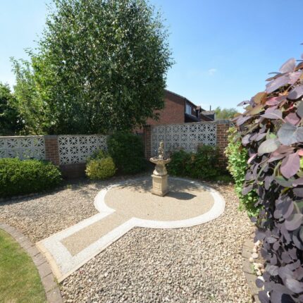 24 Elwyn Close, Stretton, Burton-On-Trent, DE13 0BG Gallery image 19