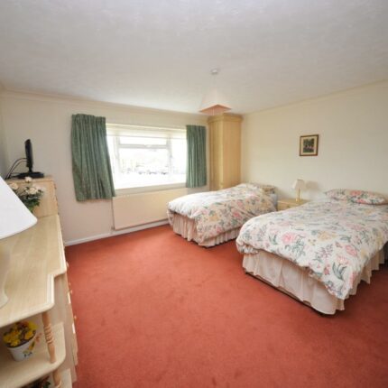 24 Elwyn Close, Stretton, Burton-On-Trent, DE13 0BG Gallery image 9