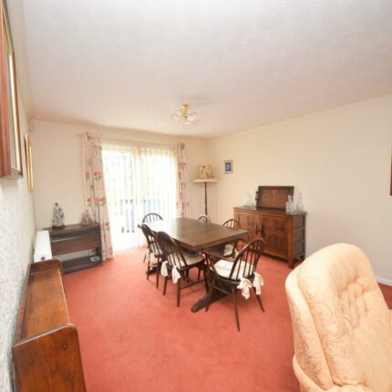 24 Elwyn Close, Stretton, Burton-On-Trent, DE13 0BG Gallery image 8