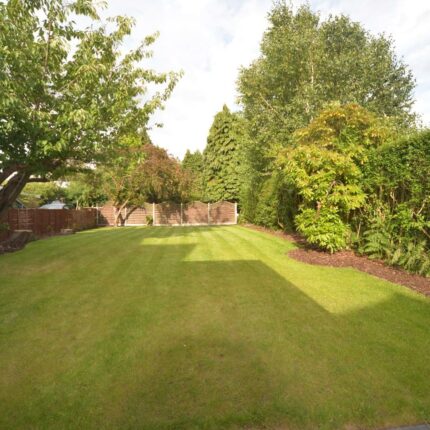 73 Stanton Road, Burton Upon Trent, Staffordshire, DE15 9RS Gallery image 2