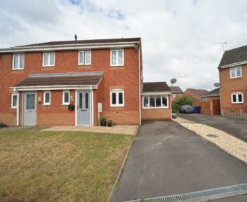 Preview image for 53 Bramling Cross Road, Burton-On-Trent, DE14 1DH