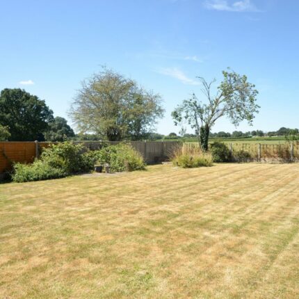 27 The Lawns, Rolleston-On-Dove, Burton-On-Trent, DE13 9DA Gallery image 27