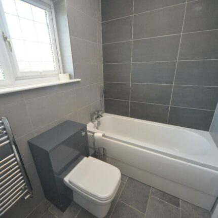 27 The Lawns, Rolleston-On-Dove, Burton-On-Trent, DE13 9DA Gallery image 23