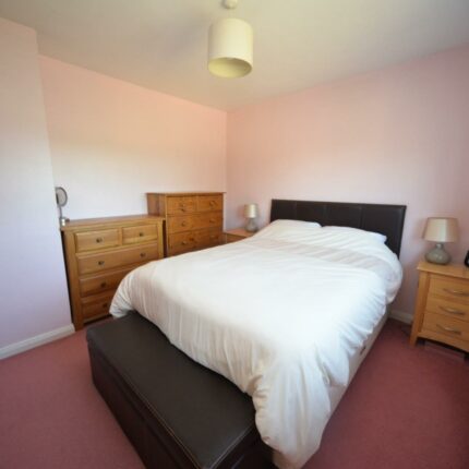 27 The Lawns, Rolleston-On-Dove, Burton-On-Trent, DE13 9DA Gallery image 18