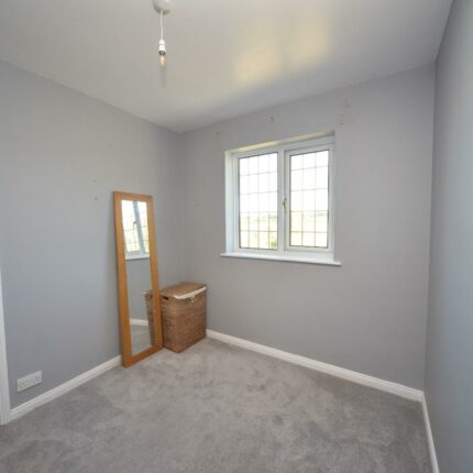 27 The Lawns, Rolleston-On-Dove, Burton-On-Trent, DE13 9DA Gallery image 21