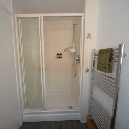 4 Alderbrook Close, Rolleston-On-Dove, Burton-On-Trent, DE13 9AH Gallery image 14