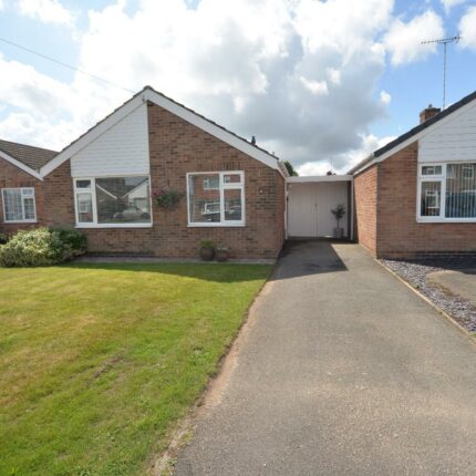 4 Alderbrook Close, Rolleston-On-Dove, Burton-On-Trent, DE13 9AH Gallery image 1