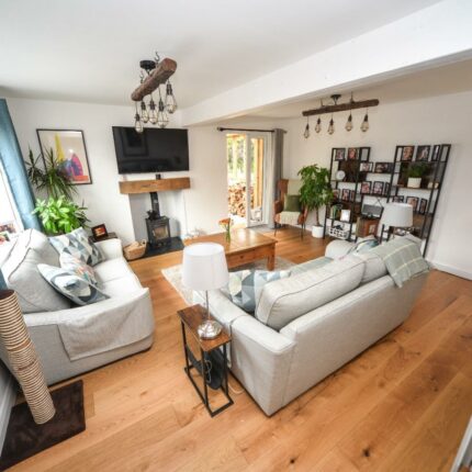 3 The Hollies, Main Street Milton, Derby, DE65 6EF Gallery image 4