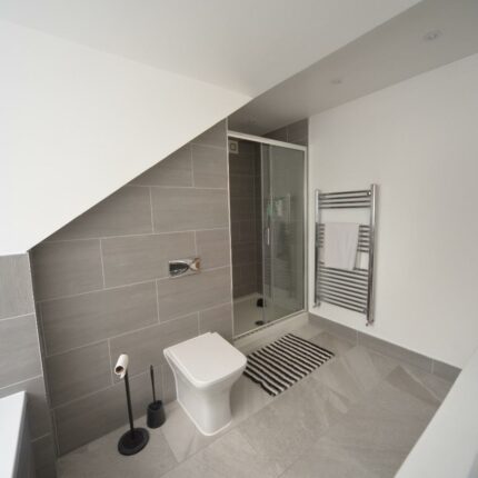 2 Briar Court, Off Ashby Road, Burton upon Trent, DE15 0LE Gallery image 24